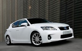 Lexus CT200h