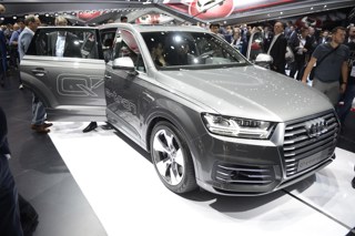 Audi Q7 e-tron Quattro Frankfurt2015