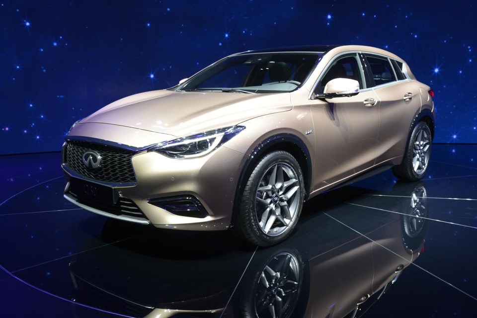 infinitiq30frankfurt2015