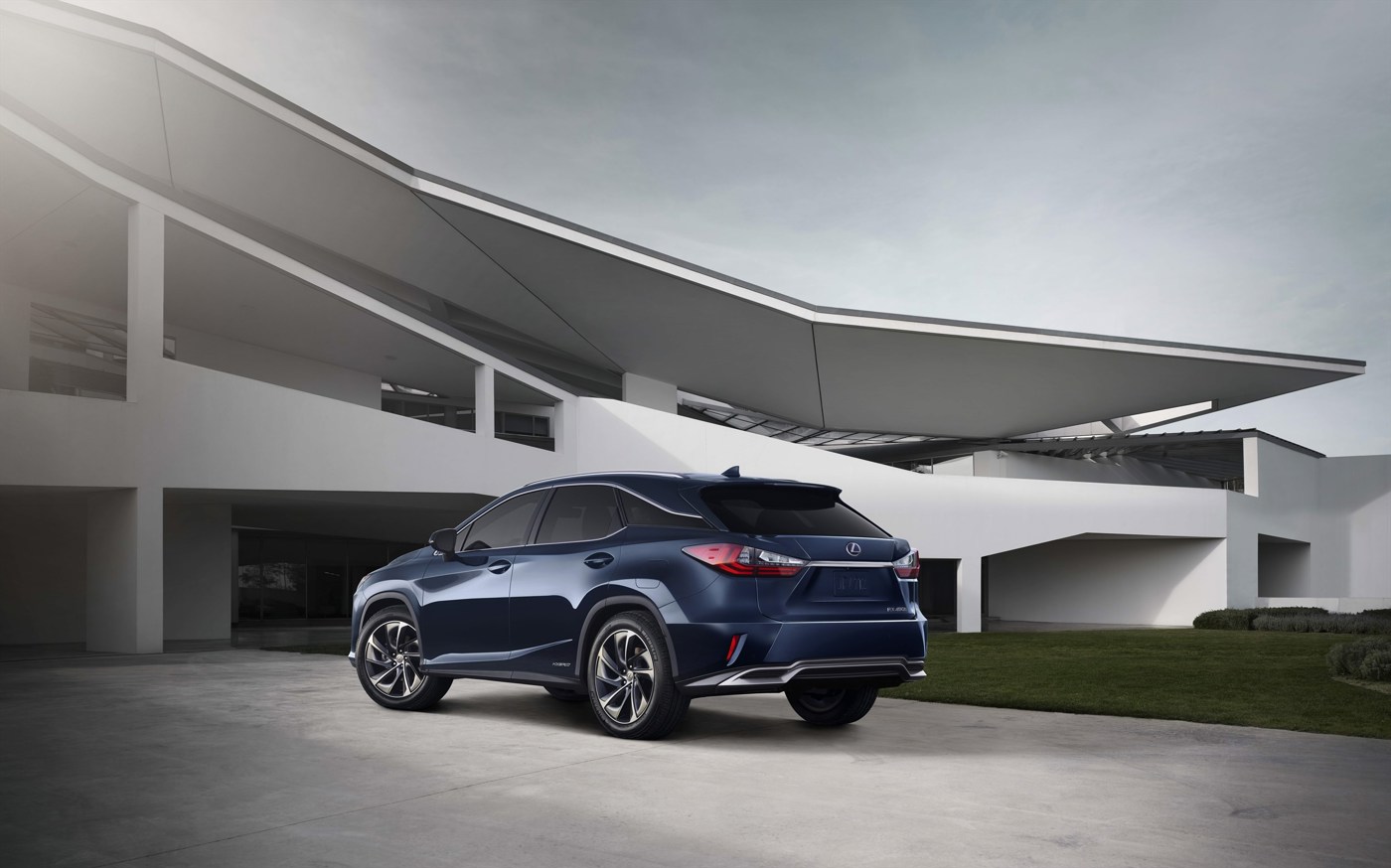 Lexus RX (2015)