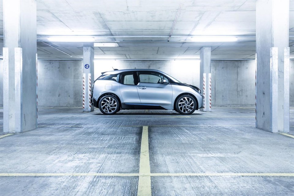 BMW i3