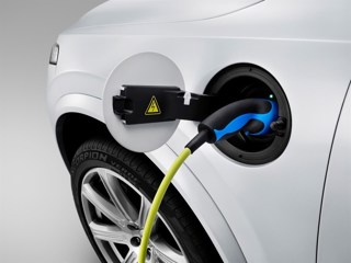 Volvo XC90 SUV plug in hybrid