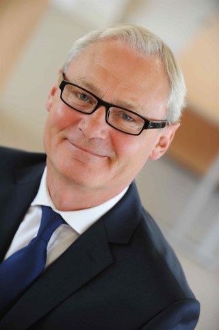 Ian Simpson