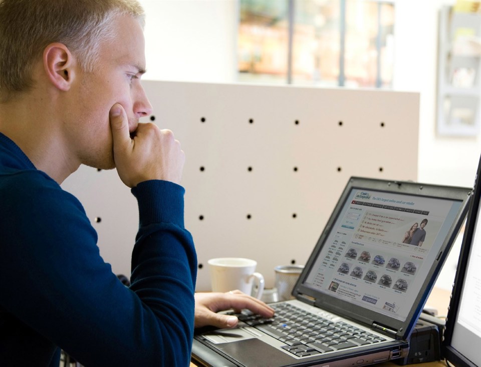 Laptop car buyer