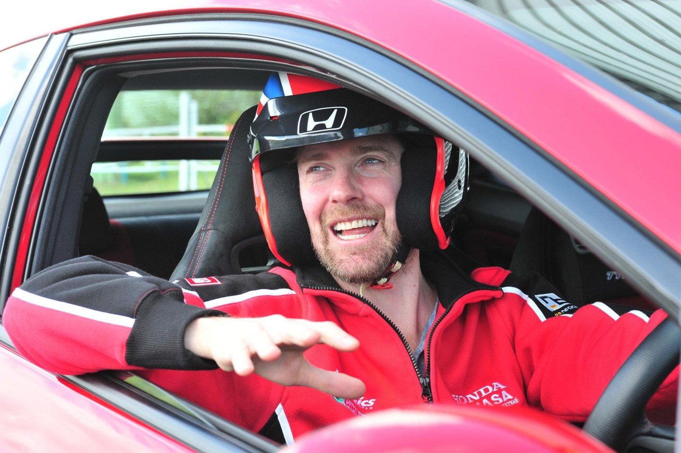 Ricky Wilson of the Kaiser Chiefs with Honda BTCC racer Gordon Shedden