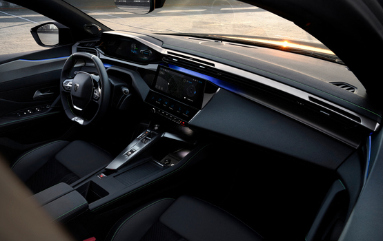 Inside the new Peugeot 308