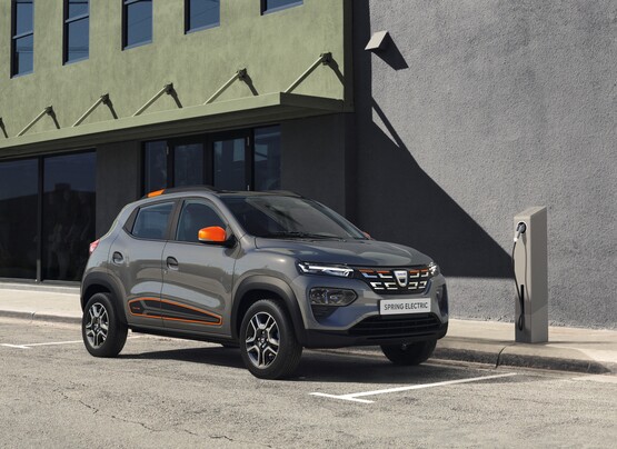 2021 Dacia Logan spied for the first time looking more upscale