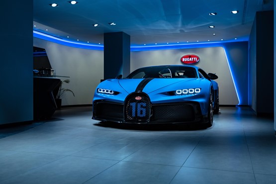 Hr Owen Bugatti London Supercar Dealership Showcases Chiron Pur Sport