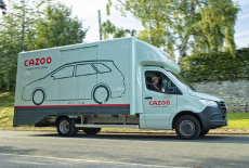 A Cazoo used car delivery lorry