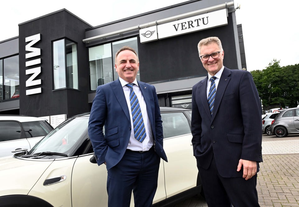 Anthony Masterson, Operations Director for BMW & MINI (left) with Chief Executive Robert Forrester