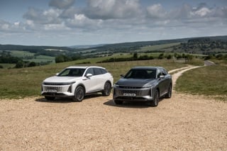 the new plug-in hybrid SUV Omoda 9 SHS 