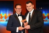 Jason Cranswick, commercial  director, Jardine Motors Group (left), collects the AM Award 2017 for excellence in customer service from John O’Donnell, managing director, Emac