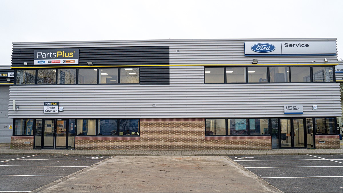 TrustFord opens 20,000sq-ft Alperton service and Parts Plus centre | Car  Dealer News