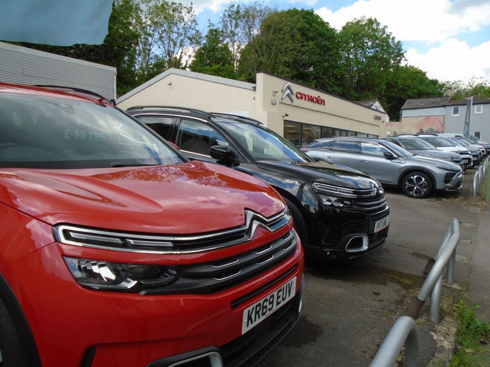 Wilmoths Citroën dealership on Bar End Road in Winchester 
