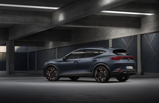 Rear view: the Cupra Formentor performance SUV