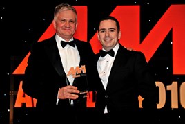 Gary Savage, CEO, Mercedes-Benz UK (left) accepts the award for Manufacturer of the Year from Mark Boote, managing director, Smart Insurance