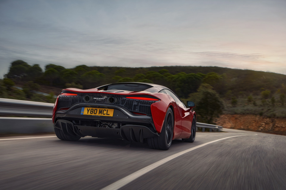 McLaren Artura supercar