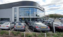 Mercedes-Benz and smart dealership in Epsom