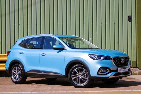 The MG HS plug-in hybrid SUV on sale October 2020