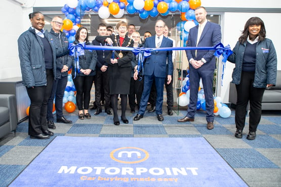 The Mayor of Maidstone, Cllr Fay Gooch, opens new Motorpoint used car retail site