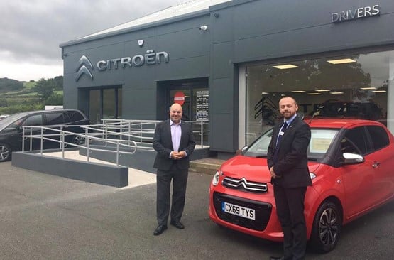​Citroen UK managing director Eurig Druce (left) with Drivers of Prestatyn managing director Mark Edgley