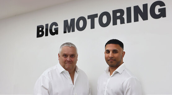 Big Motoring World Peter Waddell (left) and chief operating officer Anton Khan