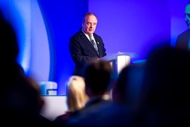 TrustFord chairman and chief executive, Stuart Foulds, addresses the AM100 retail group's 2018 annual conference