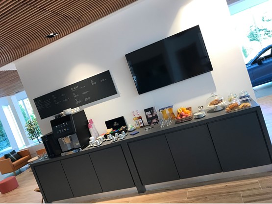 Waylands Automotive coffee area