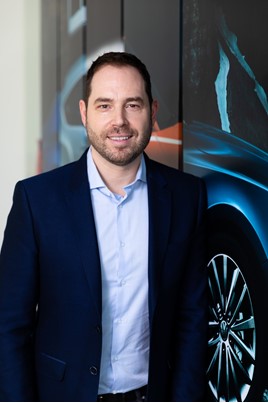 VWFS Dan James marketing director 