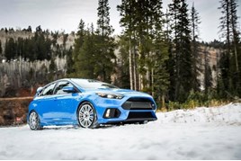 Ford Focus RS in the snow