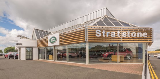 Stratstone Land Rover Houghton Le Spring exterior 2016